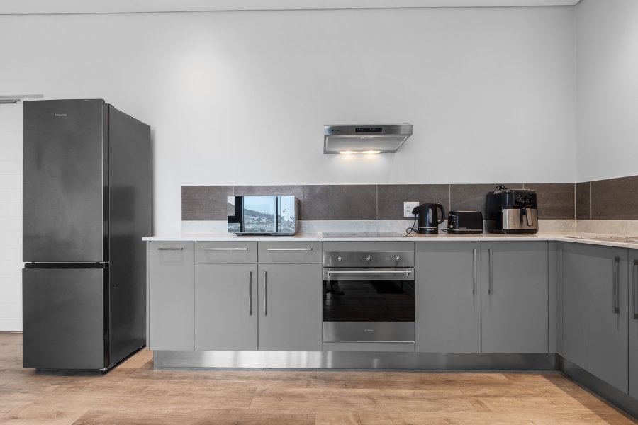 1 Bedroom Property for Sale in Foreshore Western Cape